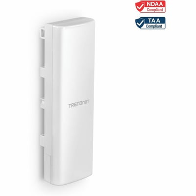 TRENDnet 14 dBi WiFi 6 AX1200 Outdoor Directional PoE Access Point, TEW-940APBO, 5GHz WiFi 6 Point-to-Point Bridge, 1 x Gigabit PoE (in) Port, and 1 x Gigabit Port, 14 dBi Directional Antenna, White