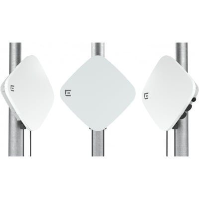 EXTREMECLOUD IQ: TRI-RADIO OUTDOOR WIFI 6 AP (4X4 5 GHZ, 2X2 DUAL BAND & 1X1 SE