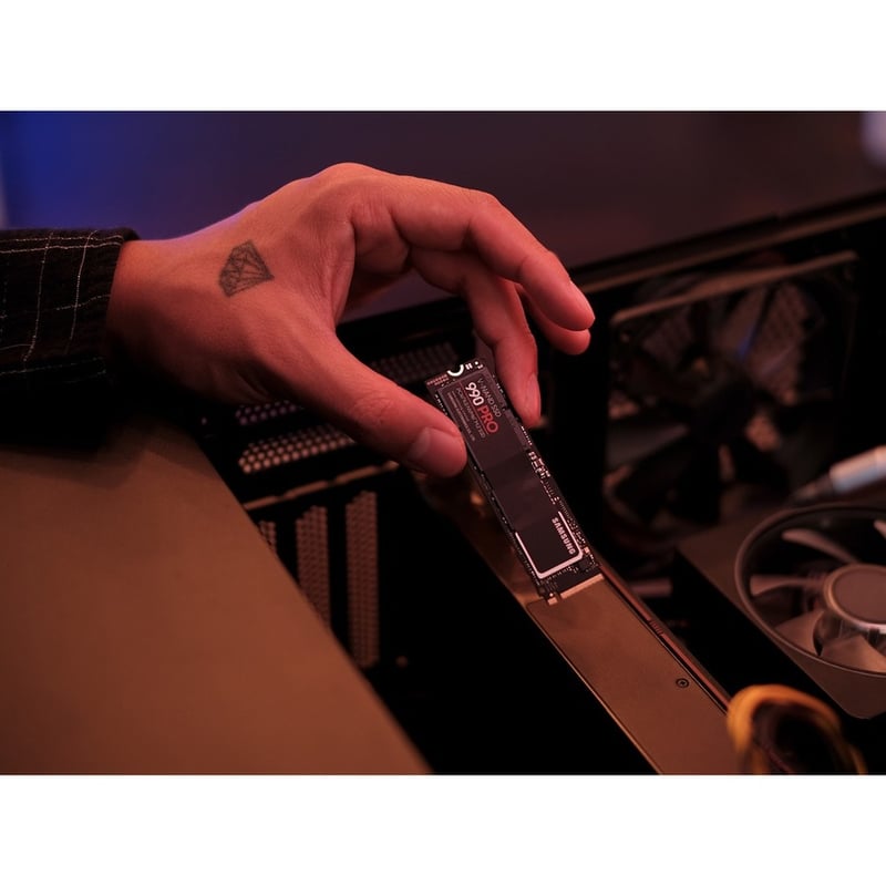 Samsung 990 PRO 1 TB Solid State Drive - M.2 2280 Internal - PCI Express NVMe (PCI Express NVMe 4.0 x4) - Thumbnail 5