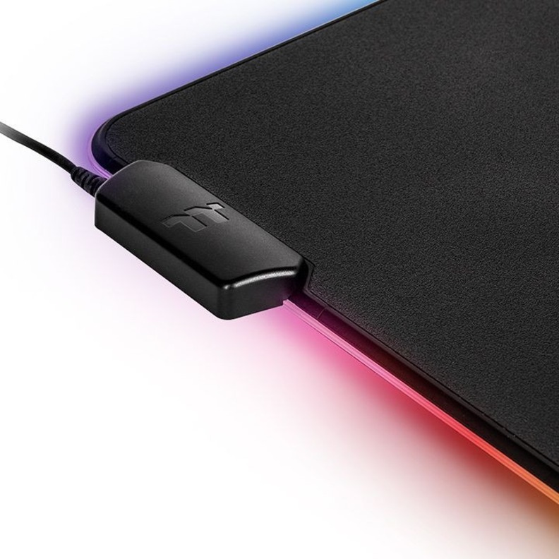 Thermaltake Level 20 RGB Gaming Mouse Pad - Thumbnail 4