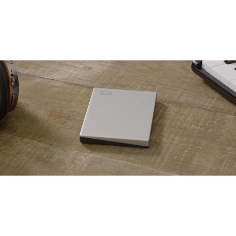 WD My Passport Ultra WDBPMV0050BSL 5 TB Portable Hard Drive - External - Silver - Thumbnail 3