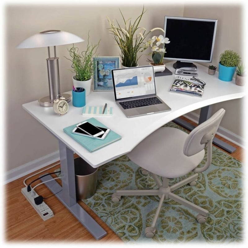 Tripp Lite by Eaton Protect It! 8-Outlet Home Computer Surge Protector, 8 ft. (2.43 m) Cord, 1080 Joules, Space-Saving Plug - Thumbnail 3
