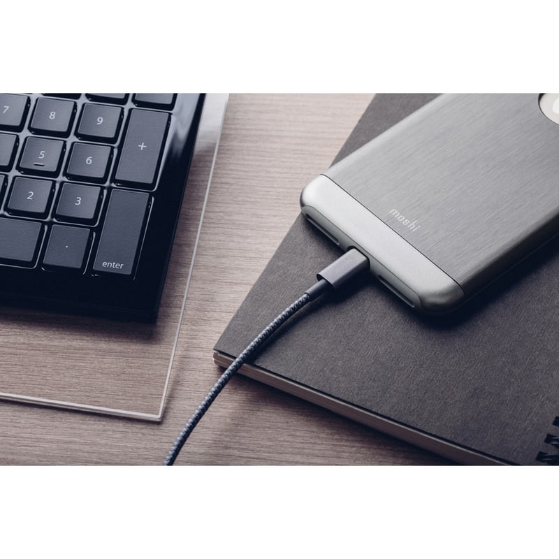 Moshi Integra USB Cable w Lightning Connector-Black - Thumbnail 4