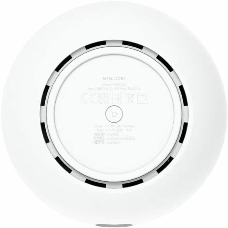 DESKTOP 10G CLOUD GATEWAY WITH INTEGRATED WIFI 7 POE SWITCH - Thumbnail 3