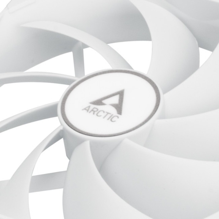 Arctic 120 mm PWM PST Case Fan - Thumbnail 2
