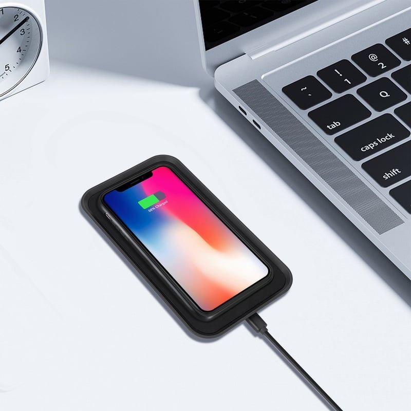 Adesso 10W Max Qi-Certified 3-Coil Wireless Charging Pad - Thumbnail 4