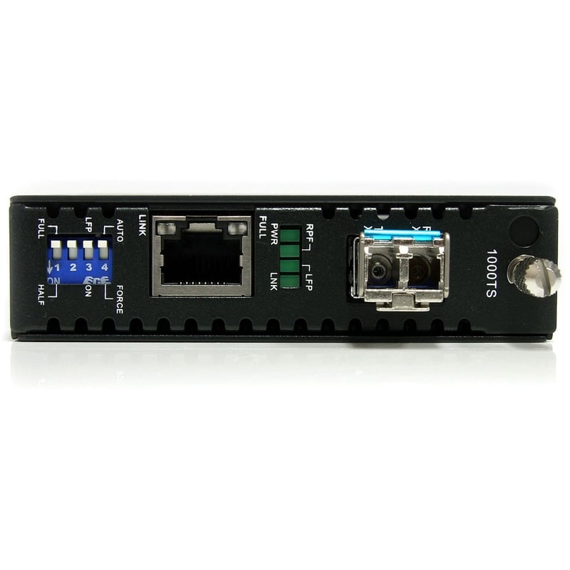 StarTech.com 1000 Mbps Gigabit Single Mode Fiber Media Converter LC 40 km - Thumbnail 2