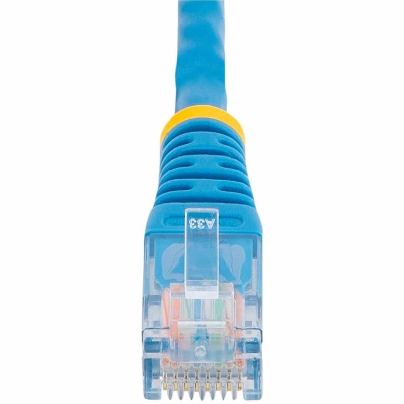 StarTech.com 20 ft Blue Molded Cat5e UTP Patch Cable - Thumbnail 4