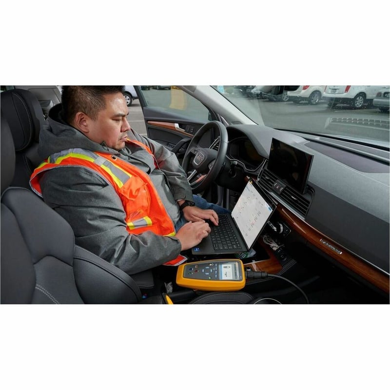 EV CHARGING STATION ANALYZER W/TYPE 1 TESLA TYPE PLUG US - Thumbnail 4
