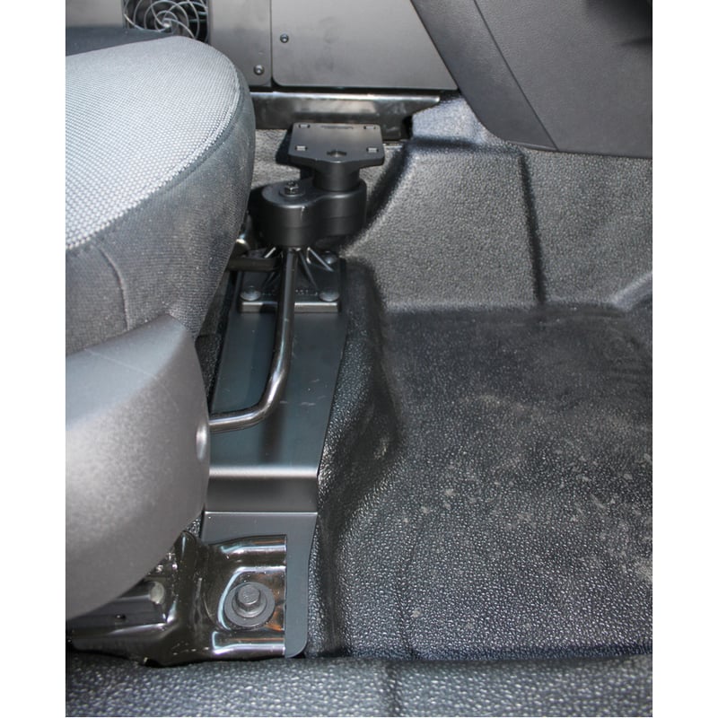 RAM Mounts No-Drill Vehicle Mount for Notebook - Thumbnail 3