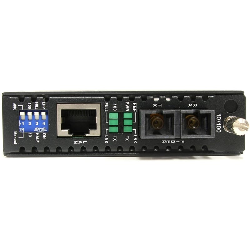 StarTech.com 10/100 Mbps Multi Mode Fiber Media Converter SC 2 km - Thumbnail 2