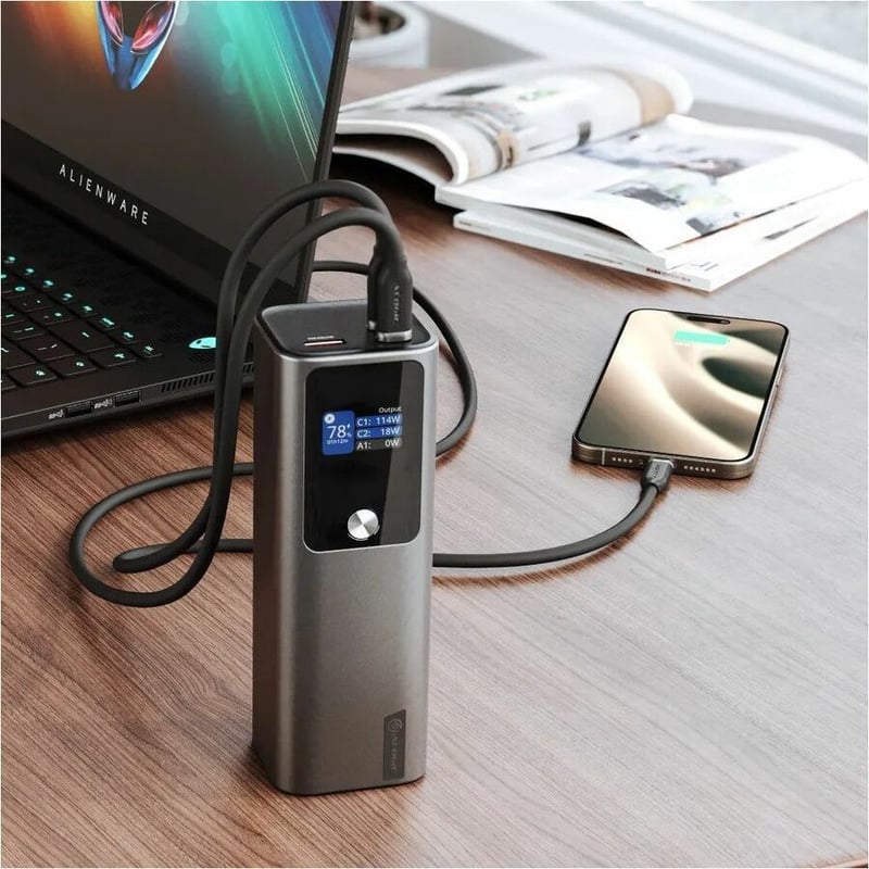 Alogic Ark 27,000mAh Power Bank with 140W USB-C Charging - Thumbnail 5