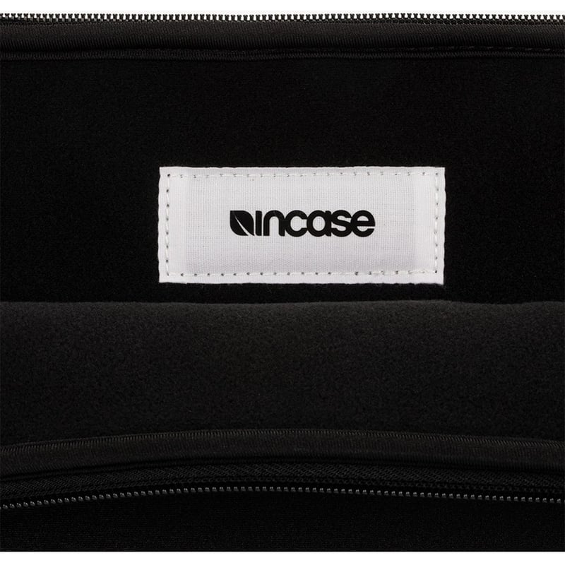Incase Classic Carrying Case (Sleeve) for 12" to 13" Apple MacBook Air (Retina Display), MacBook Pro, Notebook - Black - Thumbnail 5
