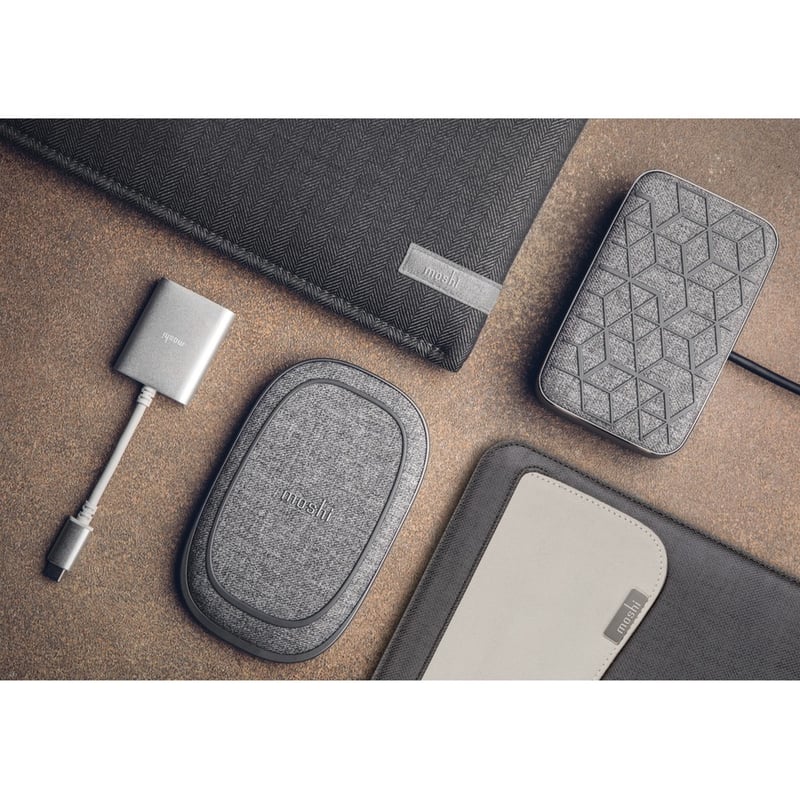 Moshi Porto Q 5K Portable Battery with Built-in Wireless Charger - Thumbnail 5