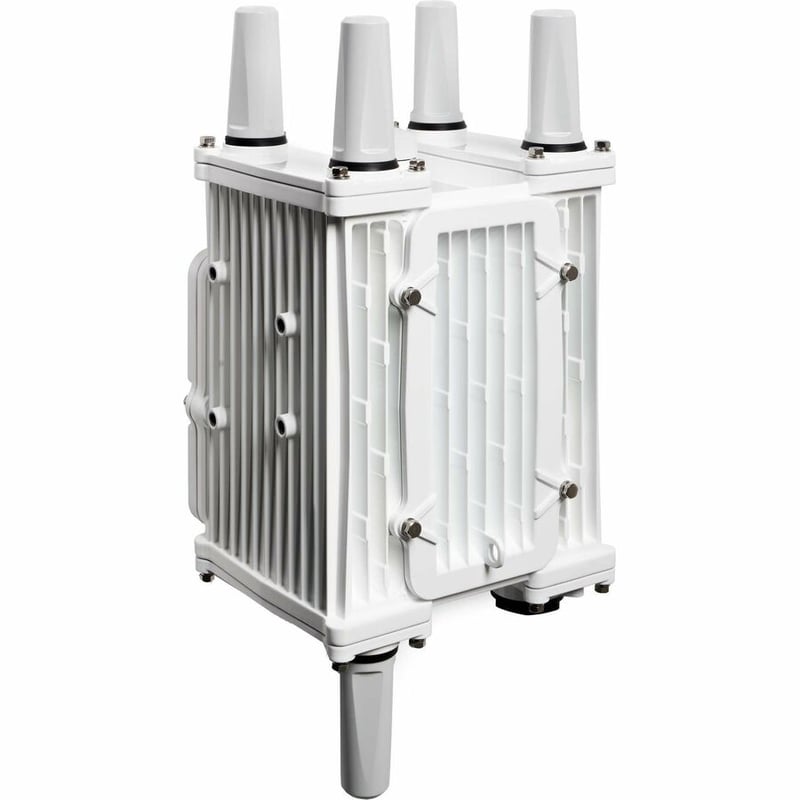 Cisco Catalyst IR8140H Router - Thumbnail 3