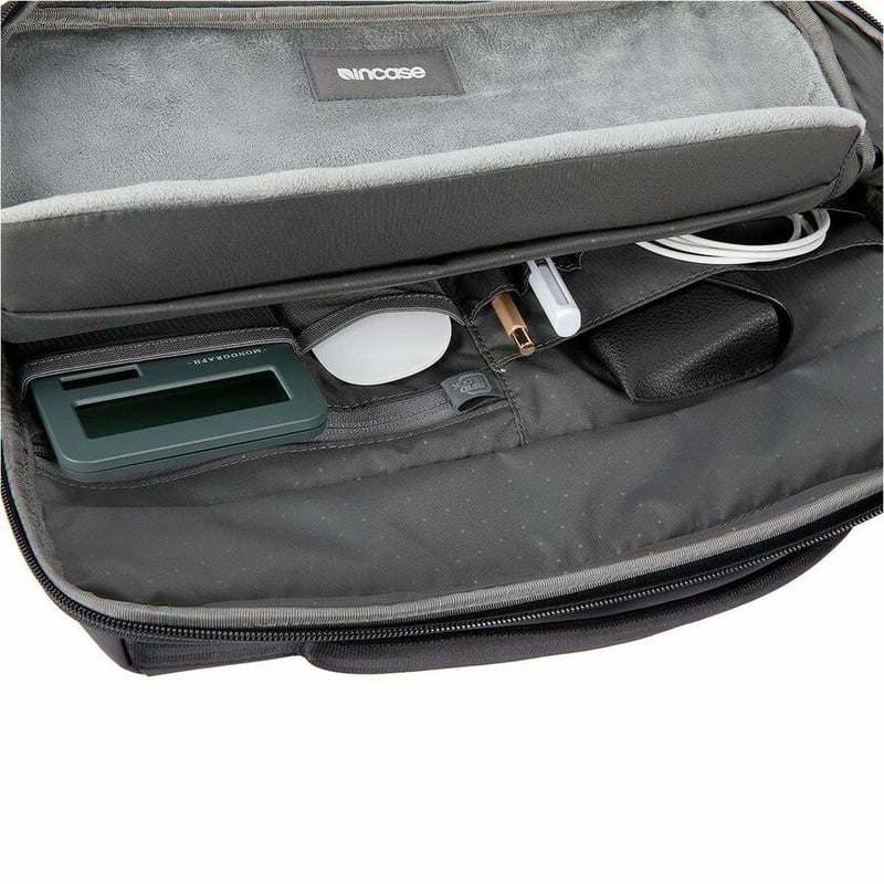 Incase A.R.C. Carrying Case (Briefcase) for 13" to 14" Apple iPad MacBook Air, MacBook Pro, MacBook Air (Retina Display) - Black - Thumbnail 5