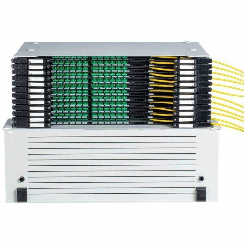 Panduit 288F OS2 Tethered enclosure, Right Hand LC/APC Pulling eye 100ft - Thumbnail 5