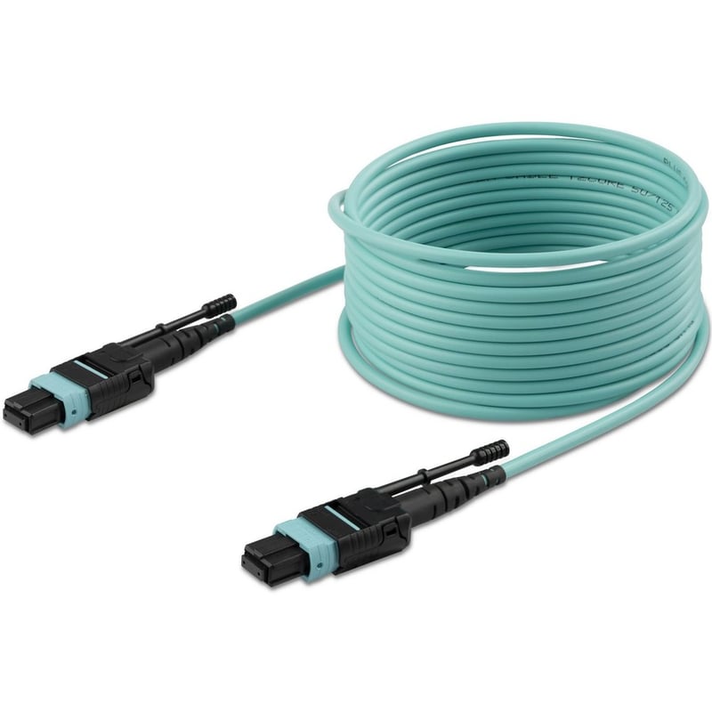 StarTech.com 3m (10ft) MTP(F)/PC OM3 Multimode Fiber Optic Cable, 12F Type-A, OFNP, 50/125m LOMMF, 40G Networks - MPO Fiber Patch Cord - Thumbnail 4