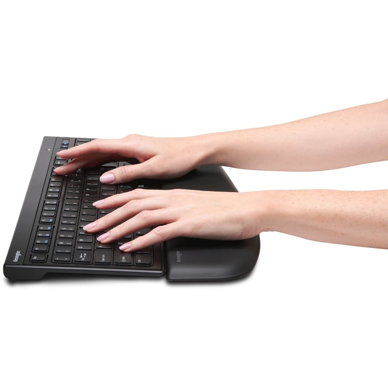 Kensington ErgoSoft Wrist Rest for Slim Keyboards - Thumbnail 2