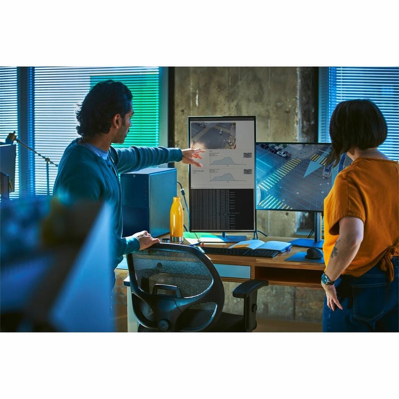 HP Z2 G9 TWR I714700 32GB/512 PC INTEL CORE I7-14700, 512GB SSD, 32GB DDR5, NVD - Thumbnail 2