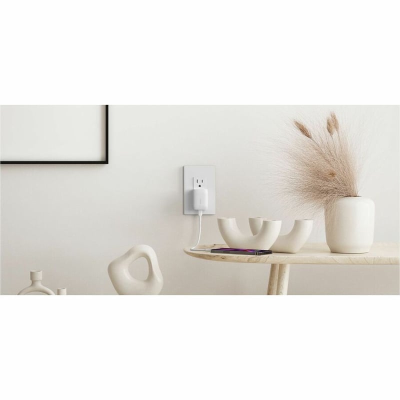 Belkin BoostCharge USB-C Wall Charger 20W - Power Adapter - Thumbnail 2