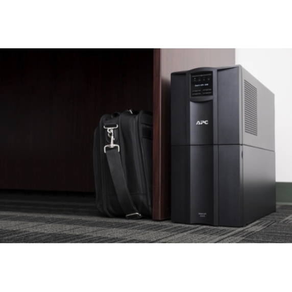 APC by Schneider Electric Smart-UPS 2.2kVA Tower UPS - Thumbnail 2