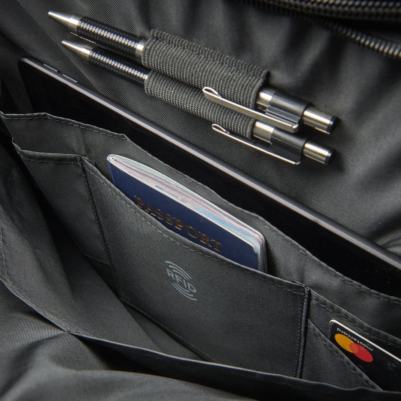 V7 Professional CCP13-ECO-BLK Carrying Case (Briefcase) for 13" to 13.3" Notebook - Black - Thumbnail 2