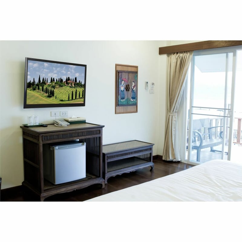 Peerless-AV SmartMount HPF650 Pull-Out Swivel Wall Mount - Thumbnail 5