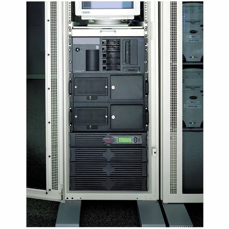 APC Symmetra RM 6kVA Scalable to 6kVA N+1 Rack-mountable UPS - Thumbnail 2