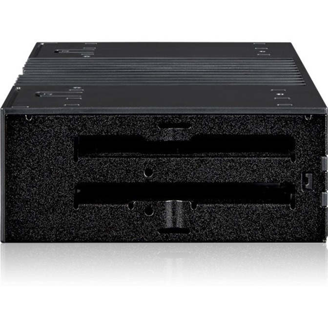 Icy Dock FlexiDOCK MB024SP-B Drive Enclosure 12Gb/s SAS, SATA/600 - Serial ATA/600 Host Interface External - Black - Thumbnail 2