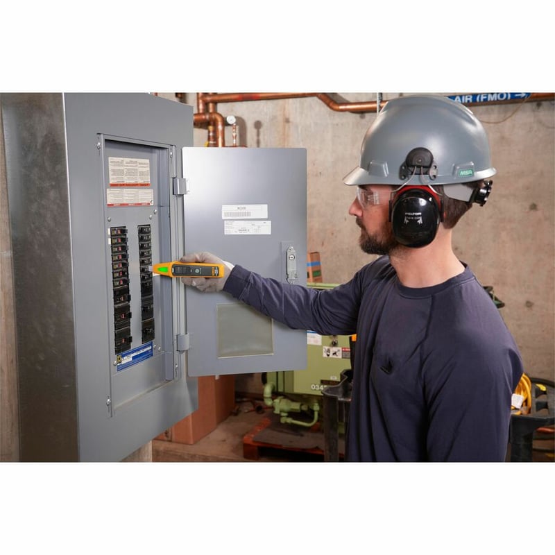 FLUKE T5-600 TESTER AND BK120 BREAKER FINDER BUNDLE - Thumbnail 4