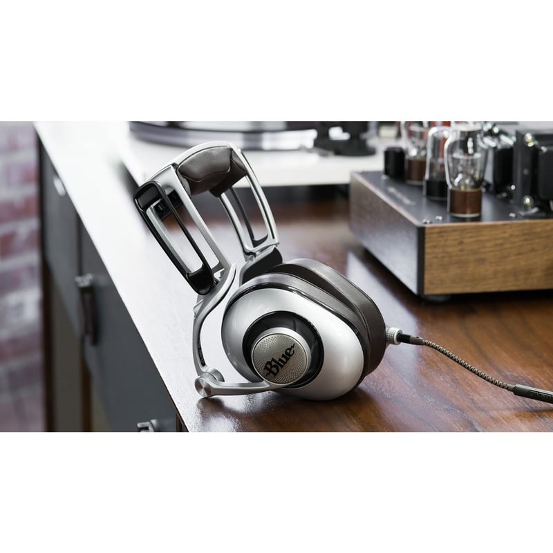 Blue Ella Planar Magnetic Headphone With Built-In Audiophile Amp - Thumbnail 5