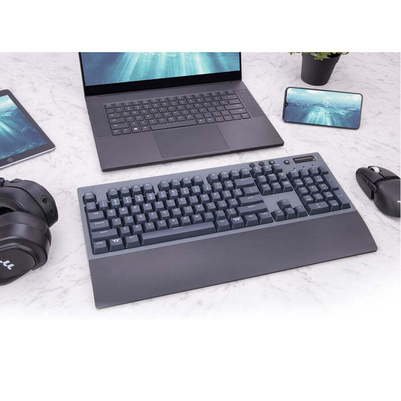 Thermaltake W1 WIRELESS Gaming Keyboard Cherry MX Blue