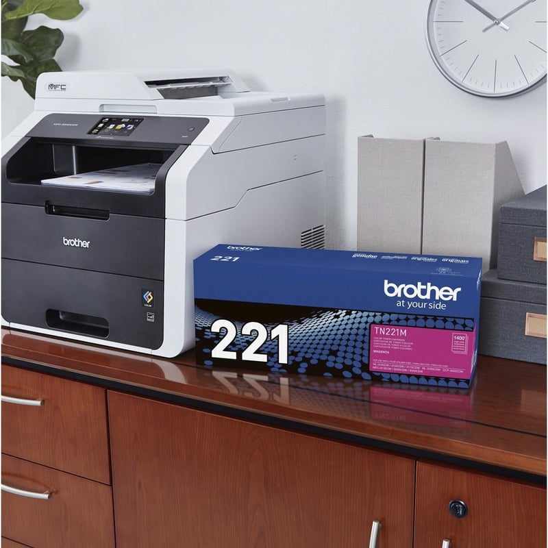 Brother Genuine TN221M Magenta Toner Cartridge - Thumbnail 2