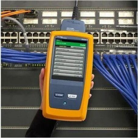 Fluke Networks Industrial Ethernet DSX CableAnalyzer Kit - Thumbnail 3