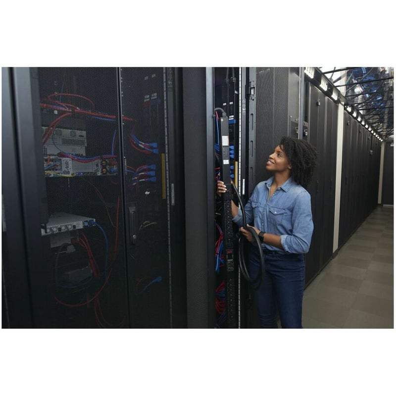 APC by Schneider Electric NetShelter 9000 24-Outlets PDU - Thumbnail 3