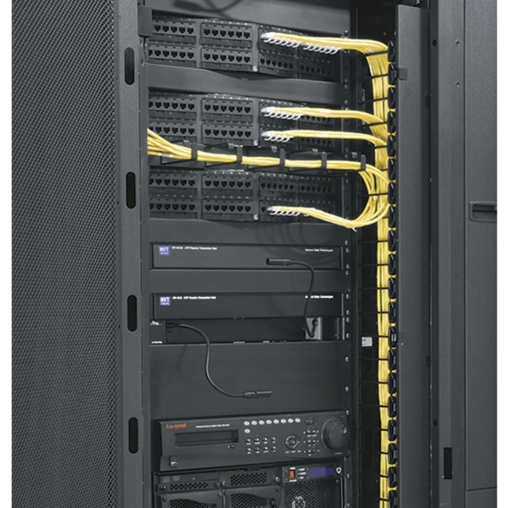 Middle Atlantic SNE Series Vertical Cable Management Duct - Thumbnail 2