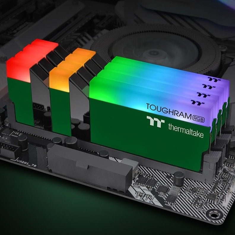 Thermaltake TOUGHRAM RGB Memory DDR4 3600MHz 16GB (8GB x2)-Racing Green - Thumbnail 5