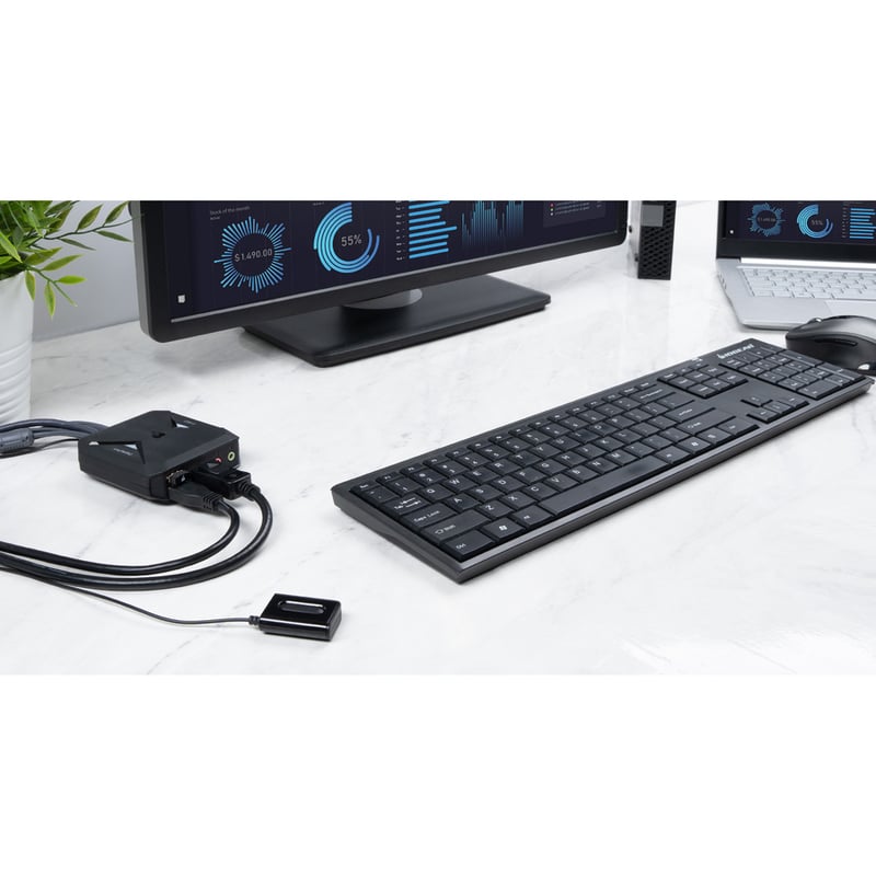 IOGEAR 2-port 4K KVM Switch with DisplayPort, USB-C and Audio - Thumbnail 4