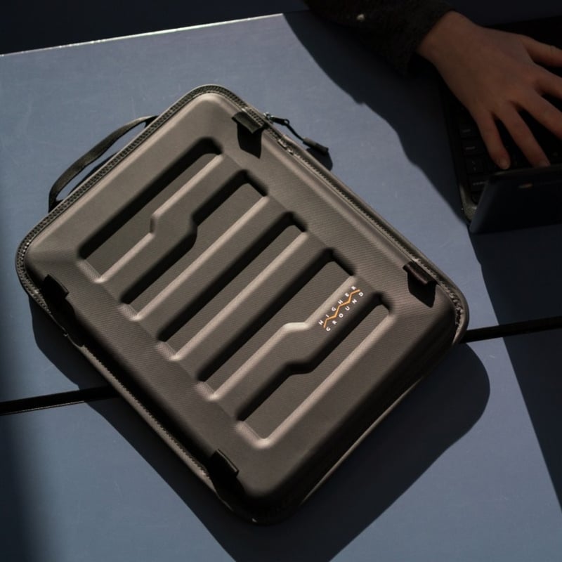 Higher Ground Capsule Carrying Case Rugged (Sleeve) for 11" Notebook - Soft Gray - Thumbnail 4