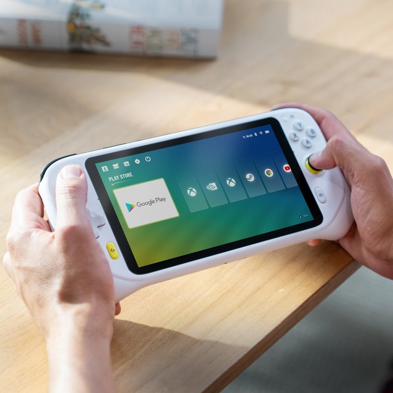 Logitech G CLOUD Gaming Handheld - Thumbnail 3