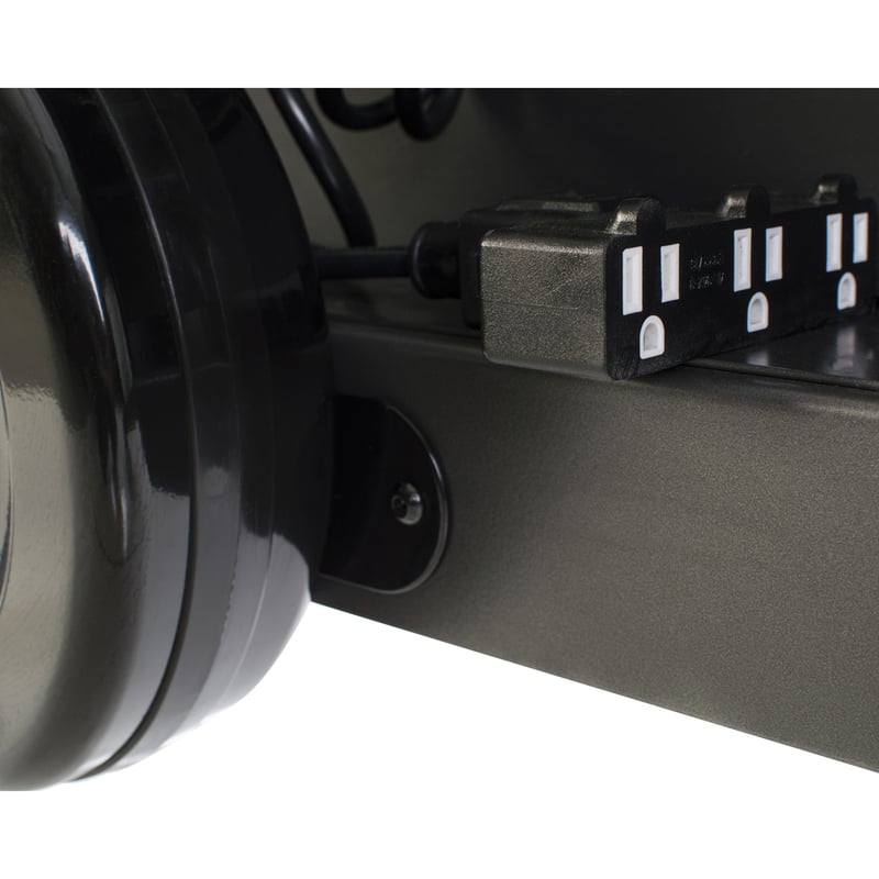 Salamander Designs FPS Series - Retractable Cable Reel 30' Payout, 24" Tri-Tap Female End - Thumbnail 2
