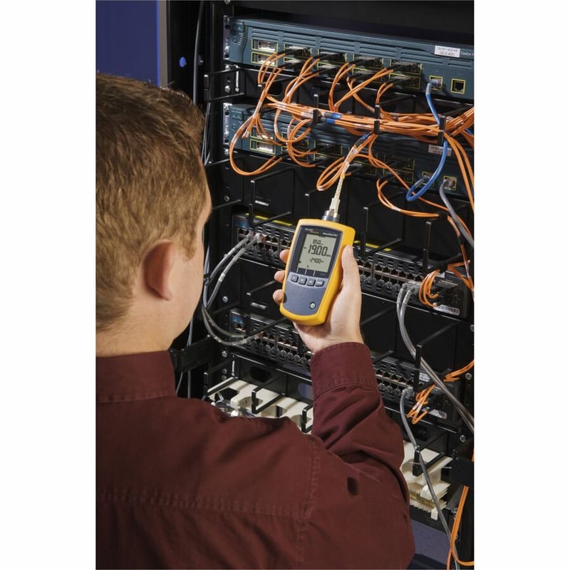 Fluke Networks SimpliFiber Pro SFSINGLEMODESOURCE Fiber Optic Power Meter - Thumbnail 2