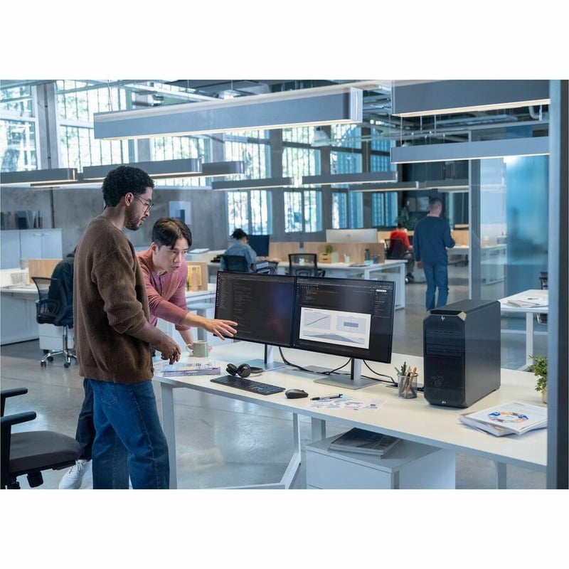 HP Z4 G5 Workstation - 1 x Intel Xeon w3-2435 - 32 GB - 512 GB SSD - Tower - Black - Thumbnail 2