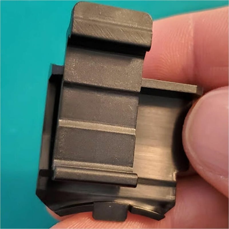 RealWear Hat Clip - Thumbnail 2