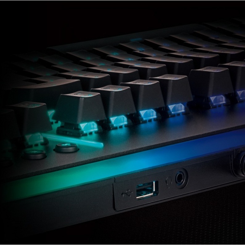 Tt eSPORTS Level 20 RGB Razer Green Gaming Keyboard