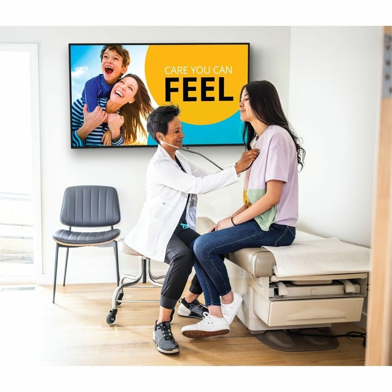 98IN LED LCD UHD 24/7 550NITS HIGH HAZE HDMI X2/OUT USB-C X1 - Thumbnail 3