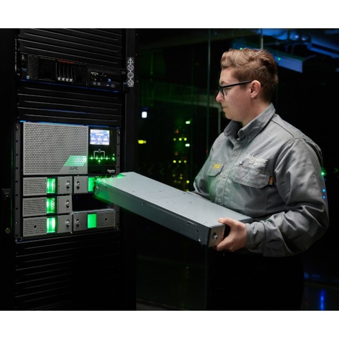 APC by Schneider Electric Smart-UPS 10000VA Rack-mountable UPS - Thumbnail 5