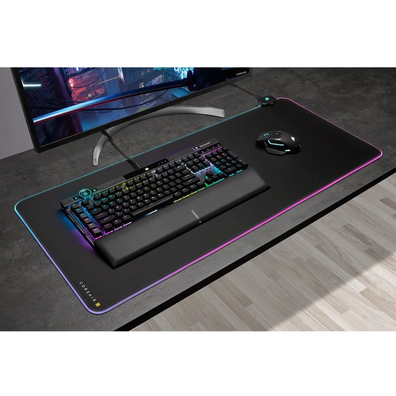 Corsair MM700 RGB Extended Mouse Pad