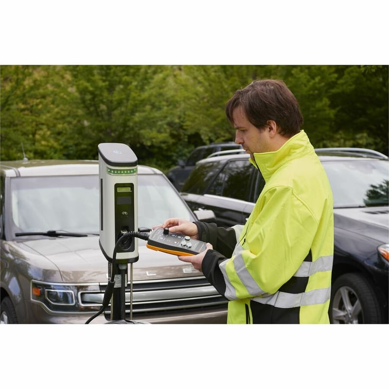 Fluke Networks FLK-FEV100/BASIC Electric Charging Station Test Adapter - Thumbnail 4